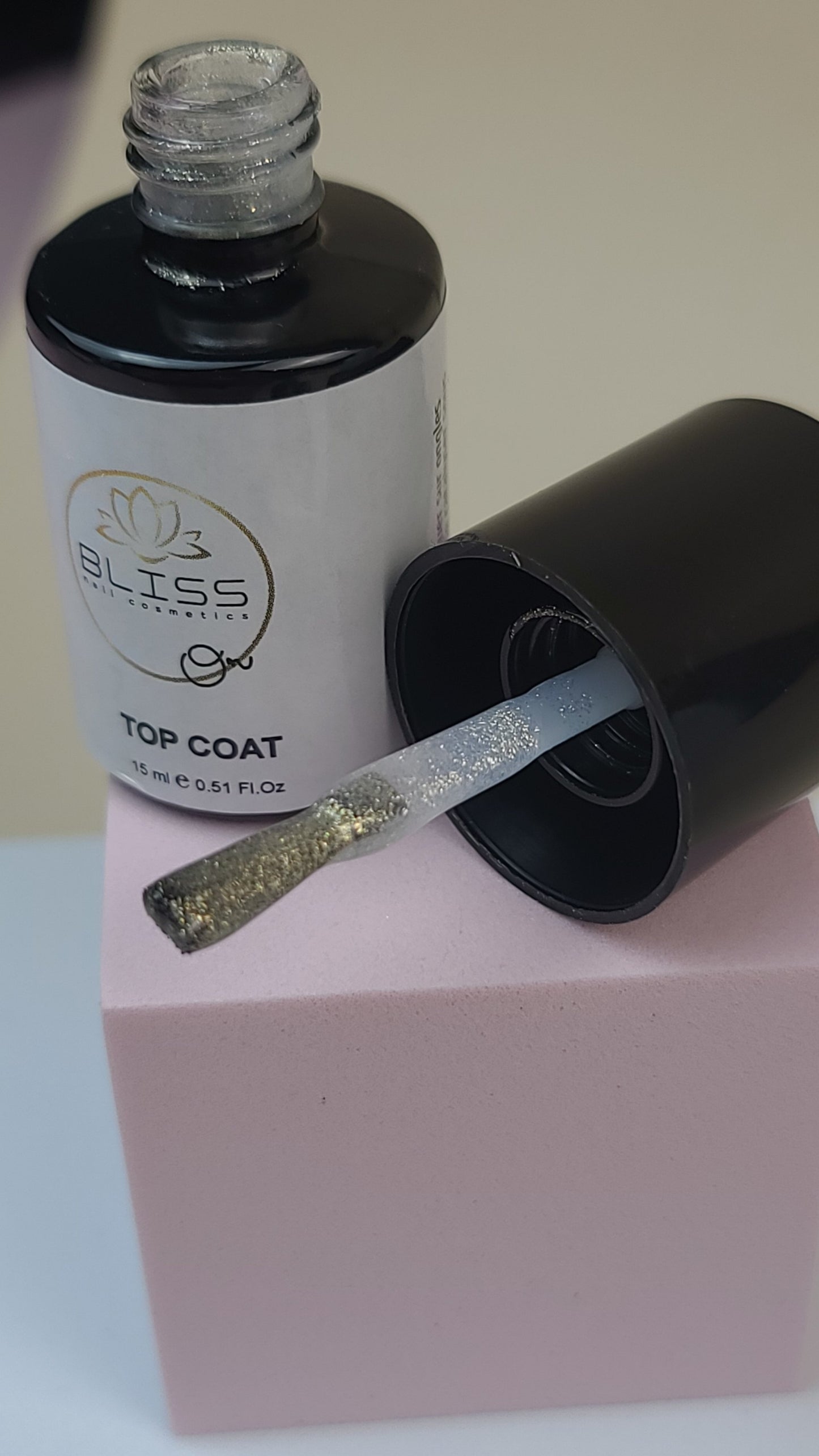 Top coat glitter gold