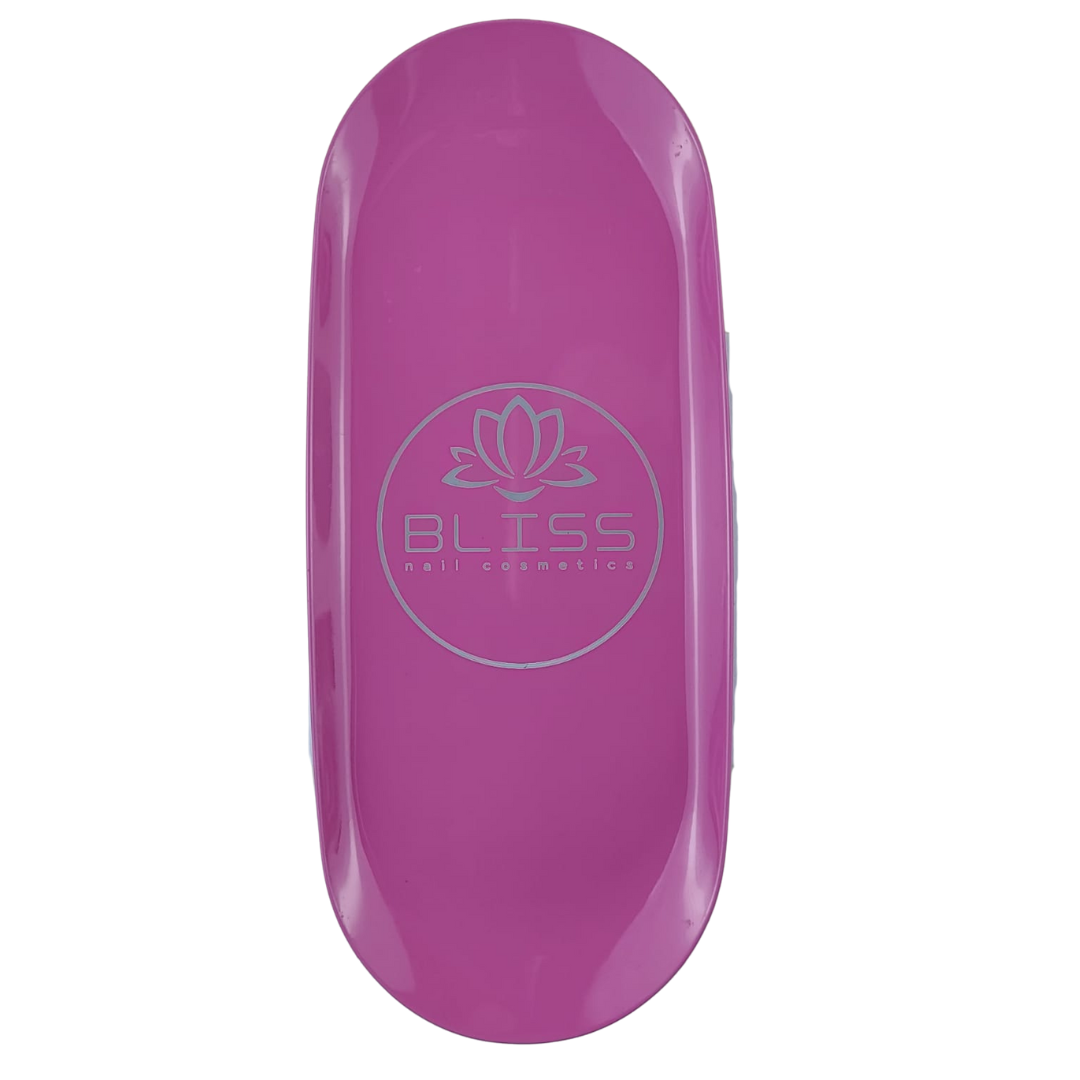 Plateau oval de la marque Bliss pour toutes les prothésistes ongulaires