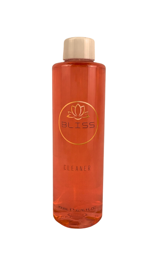 Bliss vous propose en format 200 ML son dégraissant pour ongles.
