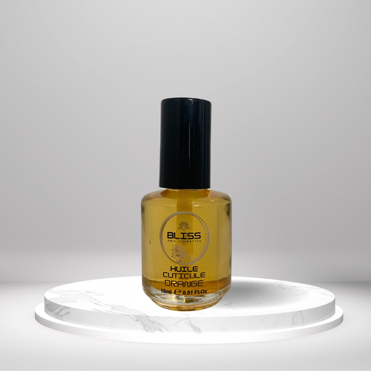 Notre huile pour cuticules, sa formule est spécialement conçue pour hydrater et nourrir les cuticules.
