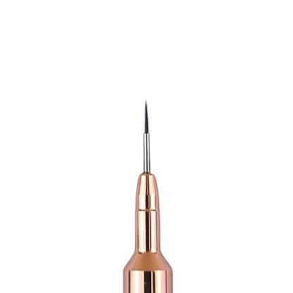 Bliss vous propose son pinceau Nail Art Taille 5 mm.